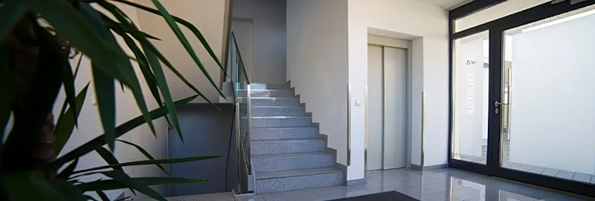 Beck Aufzüge & Elektroanlagen GmbH (Beck Aufzüge & Elektroanlagen GmbH)